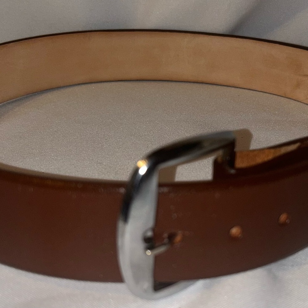 Unisex Elegant Brown Leather Belt with Silver Buckle